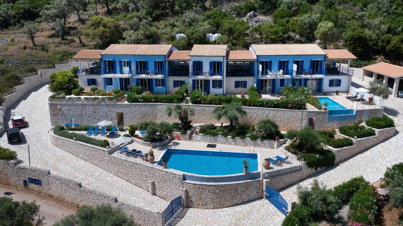 Villas Amantea- quattro ville con piscina grande e piscina Infinity Sívota Esterno foto