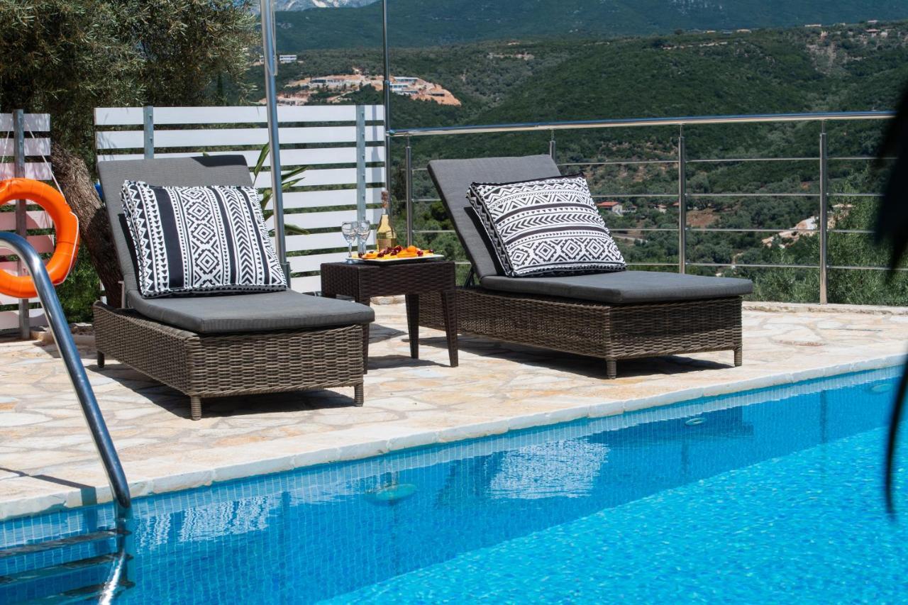 Villas Amantea- quattro ville con piscina grande e piscina Infinity Sívota Esterno foto