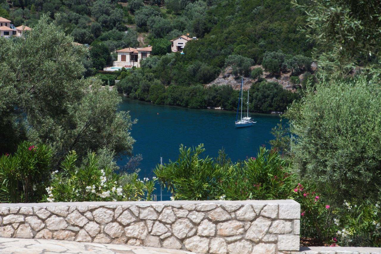 Villas Amantea- quattro ville con piscina grande e piscina Infinity Sívota Esterno foto