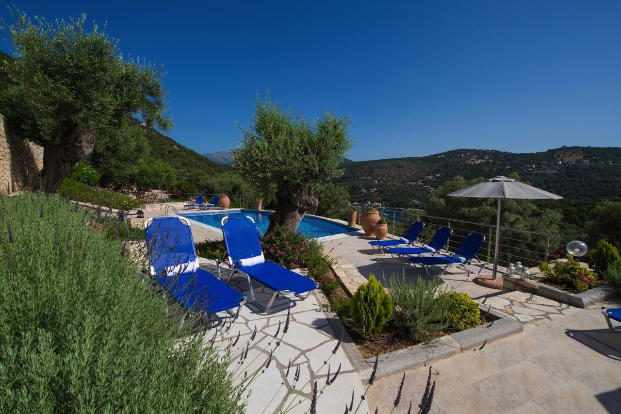 Villas Amantea- quattro ville con piscina grande e piscina Infinity Sívota Esterno foto