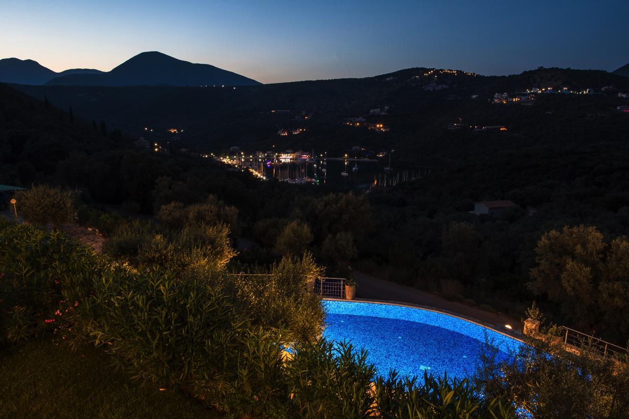Villas Amantea- quattro ville con piscina grande e piscina Infinity Sívota Esterno foto