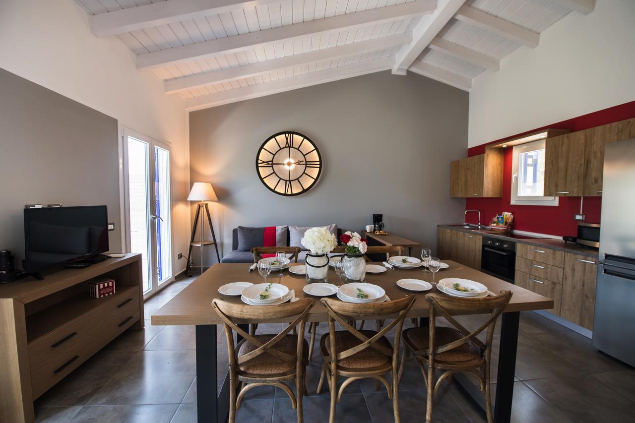 Villas Amantea- quattro ville con piscina grande e piscina Infinity Sívota Esterno foto
