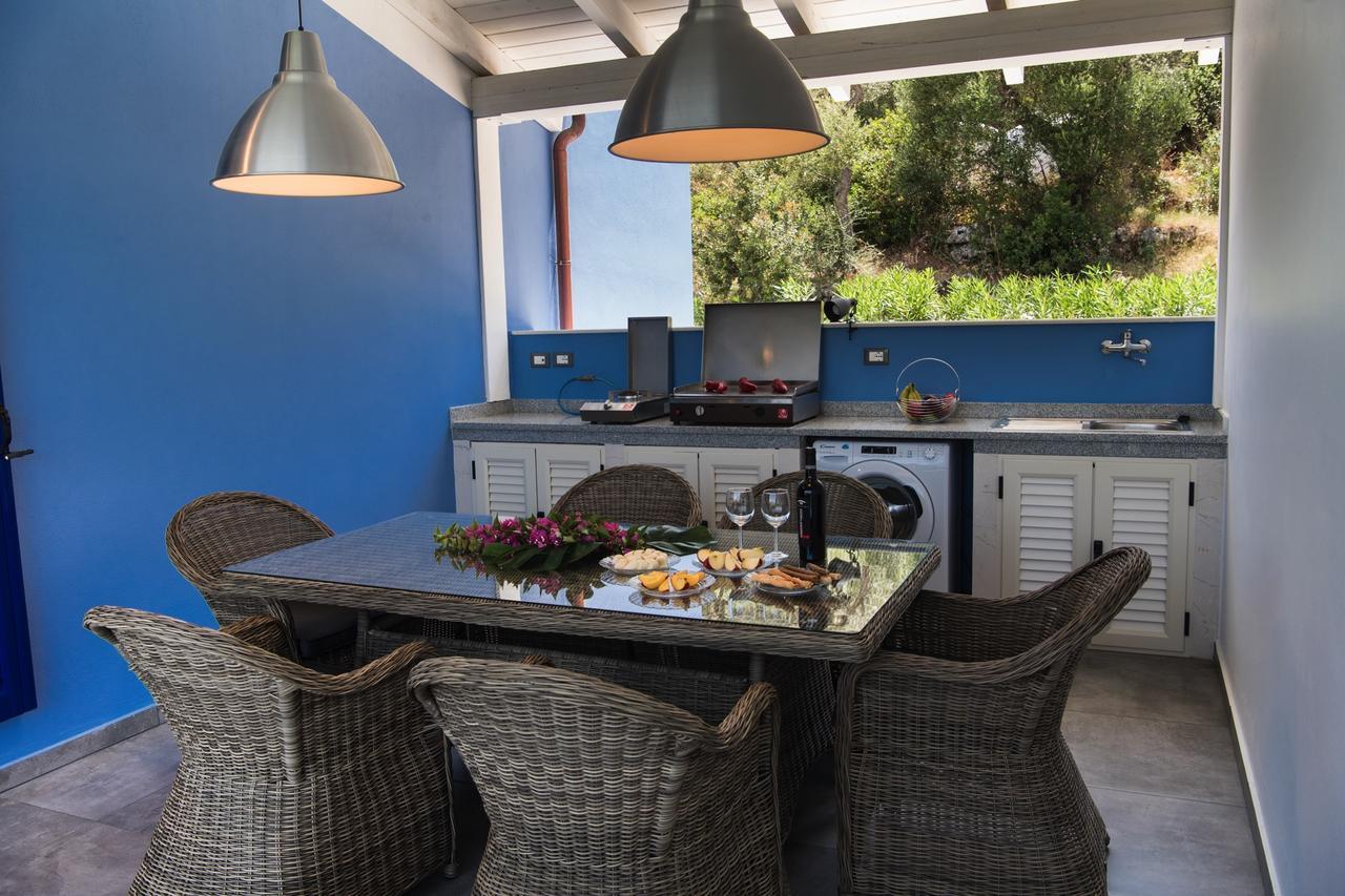 Villas Amantea- quattro ville con piscina grande e piscina Infinity Sívota Esterno foto