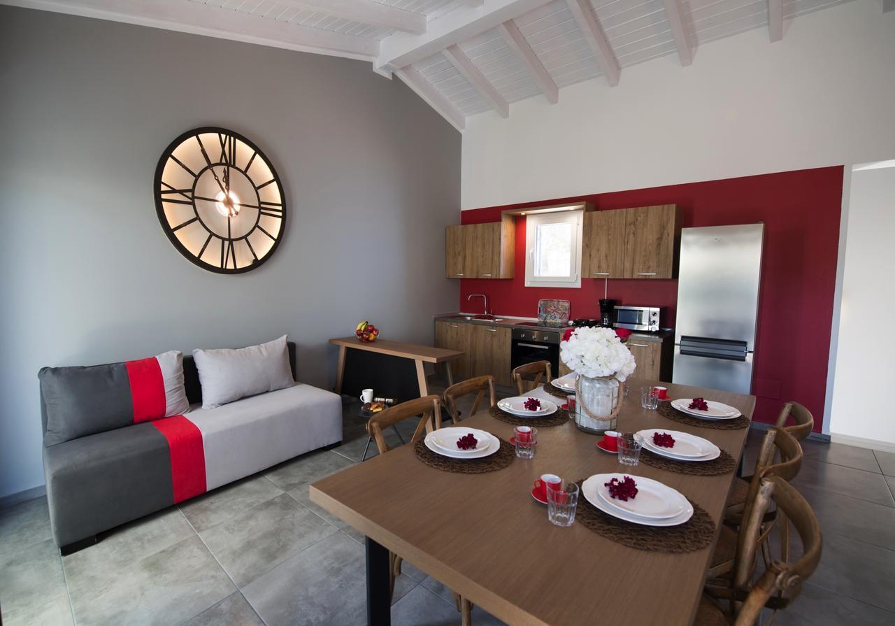 Villas Amantea- quattro ville con piscina grande e piscina Infinity Sívota Esterno foto
