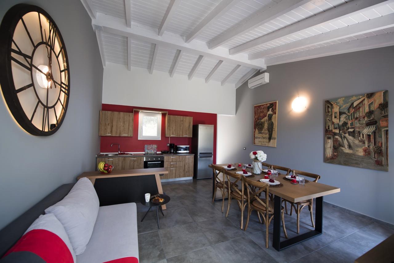 Villas Amantea- quattro ville con piscina grande e piscina Infinity Sívota Esterno foto